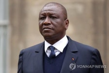 돌연사 코트디부아르 총리 후임에 하메드 바카요코