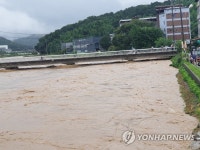 용인시 백암면 청미천 범람 우려…주민 대피 안내