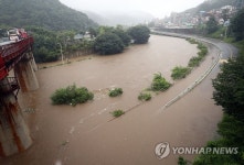 철원 와수천 범람 우려…서면 와수리 주민에 대피령