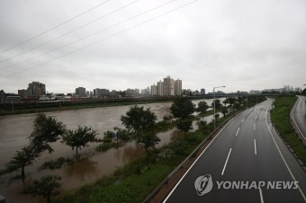 침수위기에 통제된 동부간선도로