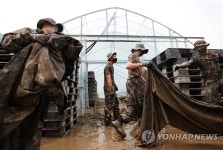 하나씩 정리되는 수해의 흔적