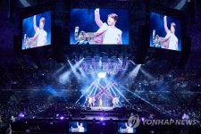 막 올린 미스터트롯 콘서트