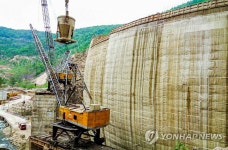 북한의 어랑천3호발전소 건설장