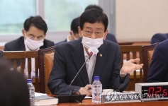 진영 장관 사랑제일교회 역학조사 방해 땐 무관용 원칙(종합)