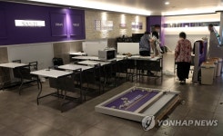 코로나19 타격으로 문 닫는 PC방