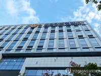 만취 경찰관이 차 몰다 주차된 차량 2대 들이받아…직위해제
