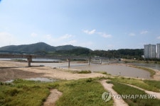 침수된 포항 형산강 공사현장