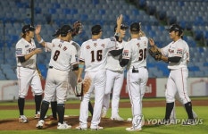 한화, 키움에 7-1 승리