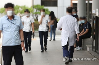 광주 일부 대형병원 전공의 '업무 복귀 거부'