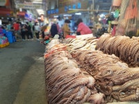 [르포] 대목인데 손님 없어요 썰렁한 부산전통시장 풍경