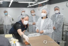 이의경 식약처장, 공유주방 시범사업 성과 점검