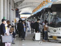 추석연휴 앞둔 부산 종합버스터미널 귀성길
