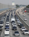 정체되는 서해안고속도로 서평택IC 부근