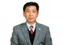 [＃나눔동행] 20년 넘게 장수사진 무료 촬영…제주 택시기사 김경용씨