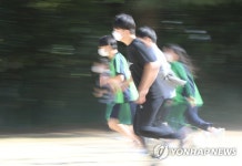 오랜만에 뛰어보는 운동장