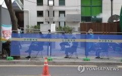 이마트 상봉점 직원 400명 전수검사