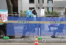 이마트 상봉점 직원 400명 전수검사
