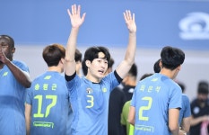 현대캐피탈 주전 레프트 이시우