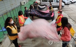 코로나19 취약계층 이불 세탁
