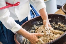 [酒먹방] 다섯 차례 빚어 천천히 숙성한 느림의 술