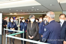 국립인천공항검역소 방문한 정은경 질병관리청장