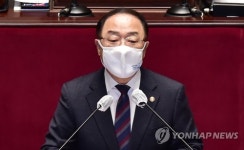 韓国経済副首相 進退巡り「職務遂行に最善尽くす」