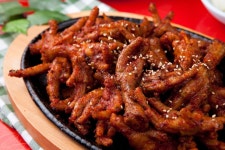 코로나 블루엔 매운 음식?…확진자 급증 때마다 주문 껑충