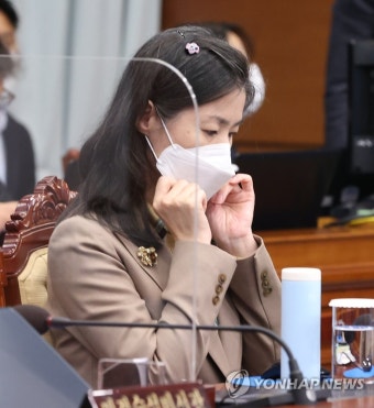 국무회의 참석한 김외숙 인사수석