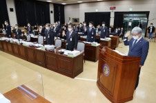 서울대 진학률 논란…교육청에 힘 실어준 충북도의회