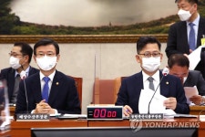 농해수위 출석한 문성혁-김현수 장관