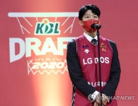 소감 밝히는 윤원상