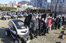르노삼성자동차, 사회복지기관에 전기차 전달