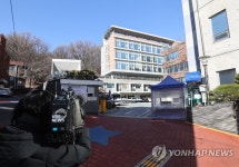 서울 요양병원 집단감염 발생