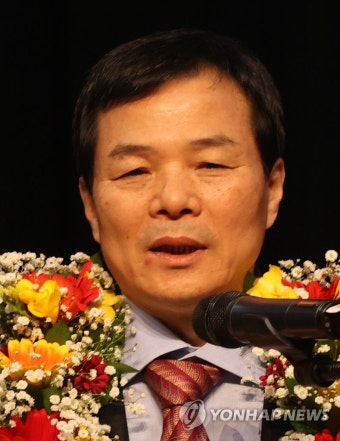 양진방 대한태권도협회 회장, 4년 더 연임 성공 - 태권도계에 새로운 활력 예상