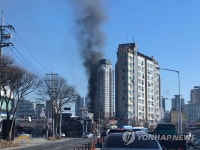 대전 유성자이아파트 화재…소방당국 진화 중