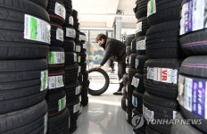 폭설, 한파에 겨울용 타이어 판매 증가