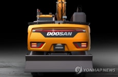 두산인프라코어, 2021년형 굴착기 13종 출시