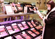 올해 설에는 홍삼보다 한우?…백화점 정육 선물세트 껑충(종합)