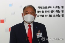 공천 신청자 면접 마친 배영규 전 서울시 육상연합회장