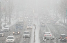 폭설 내리는 경수대로