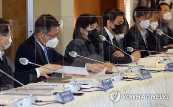 인사말하는 전현희 국민권익위원장