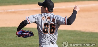 투수로 변신한 한화 주현상, 꿈의 무대가 된 시범경기