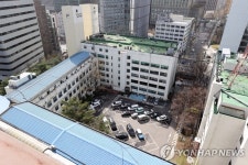 철거 앞둔 종로구청 청사