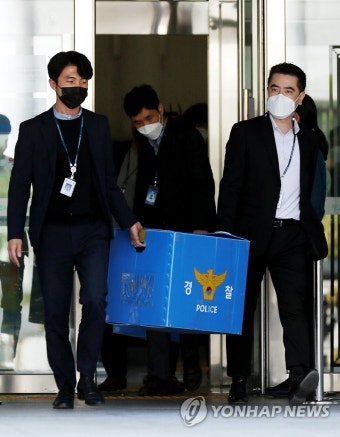 인천시청 압수수색 마친 경찰