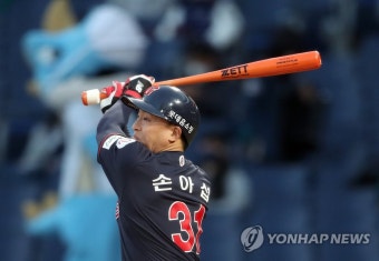 롯데 손아섭 초구 안타