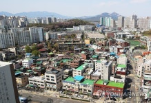 국토부, 공공재건축 1차 선도사업 후보지 발표