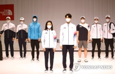 이렇게 입고 시상대에