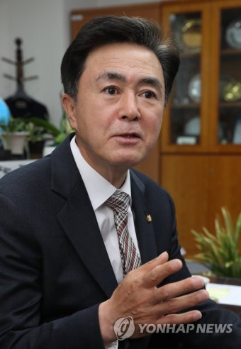 김태흠 의원, 연합뉴스 인터뷰