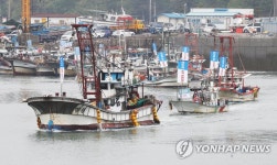 해상시위하는 수산인들