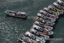 방사능 오염수에 뿔난 수산업계, 해상시위